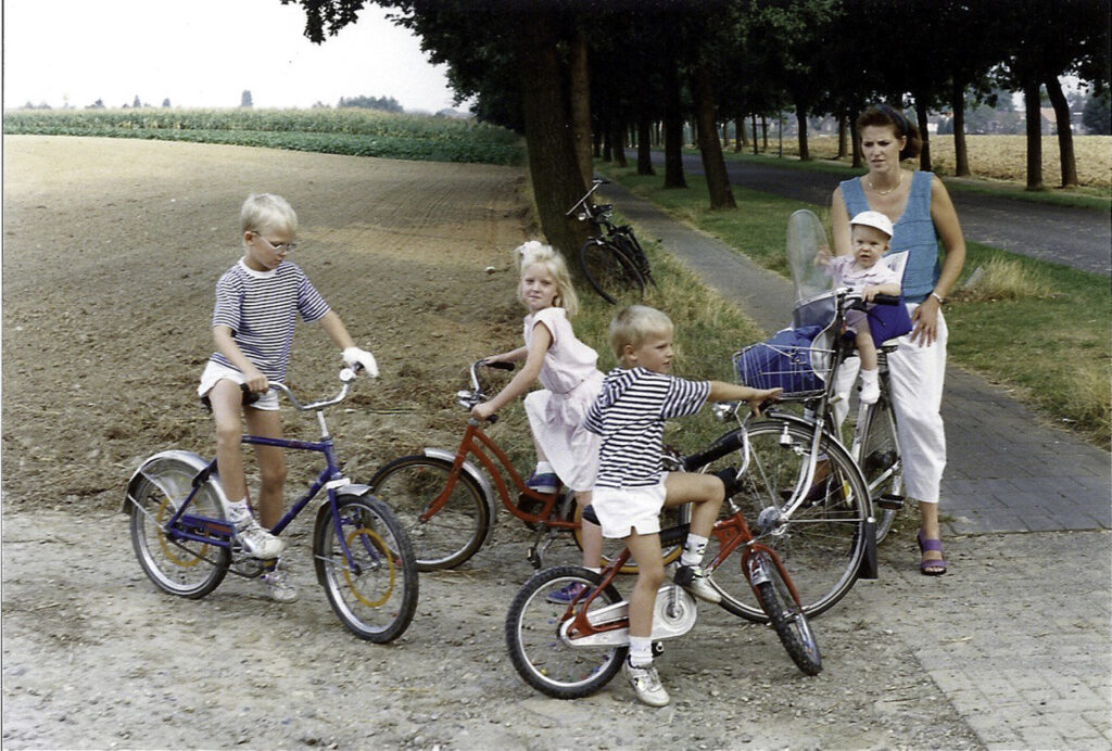 kids in the 80s